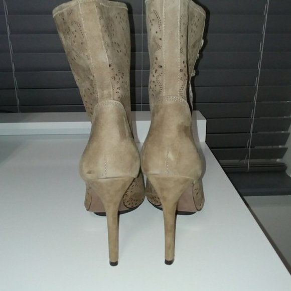 BCBGeneration Light Beige Lace Up Boots.  7 - Picture 2 of 4